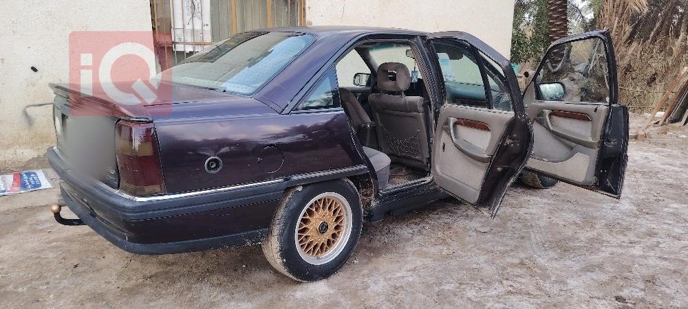 اوبل أوميغا